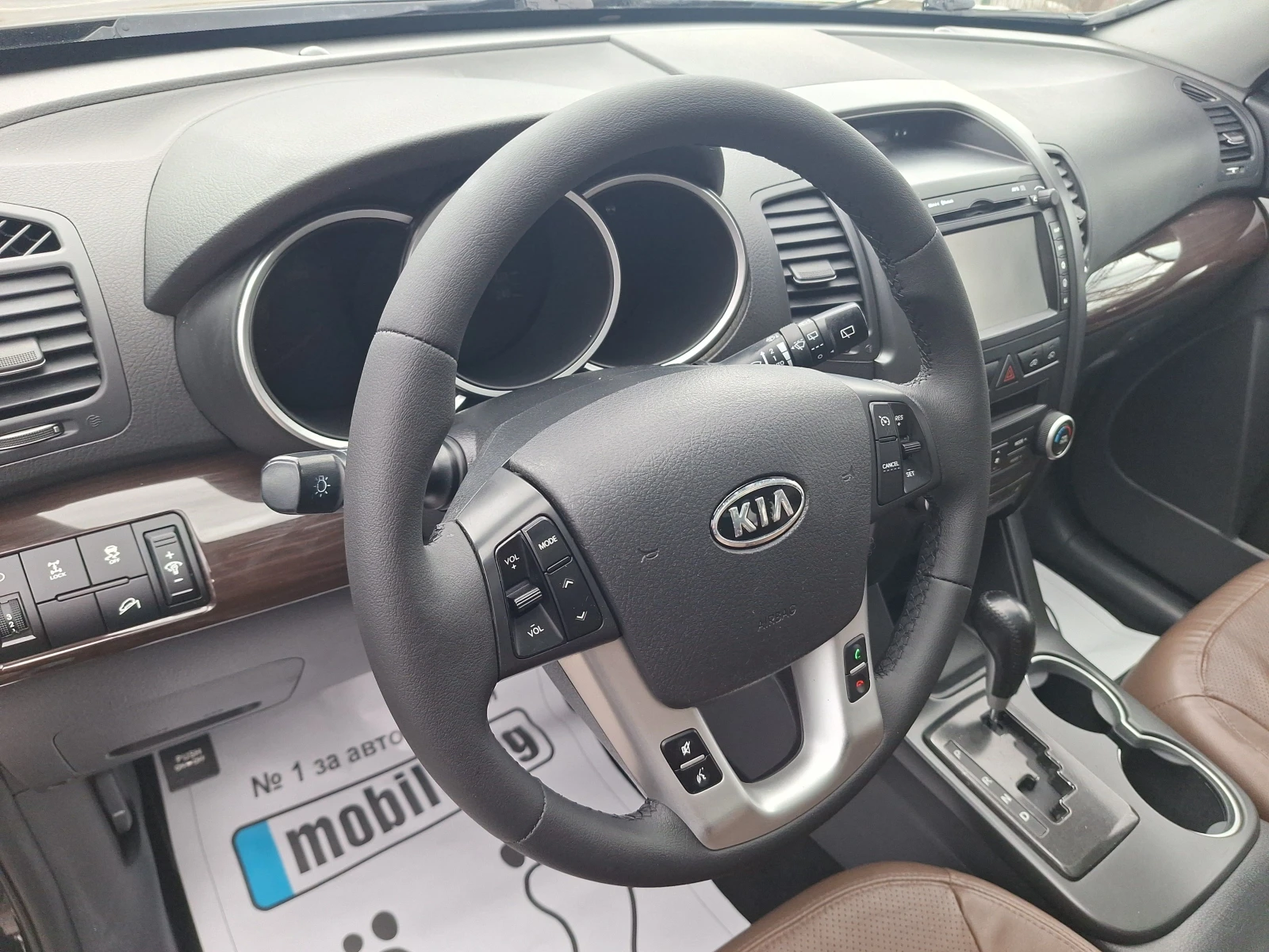 Kia Sorento 2.2crdi 197ks 4x4 Koja Navi Panorama Full! | Mobile.bg � ����������� 14