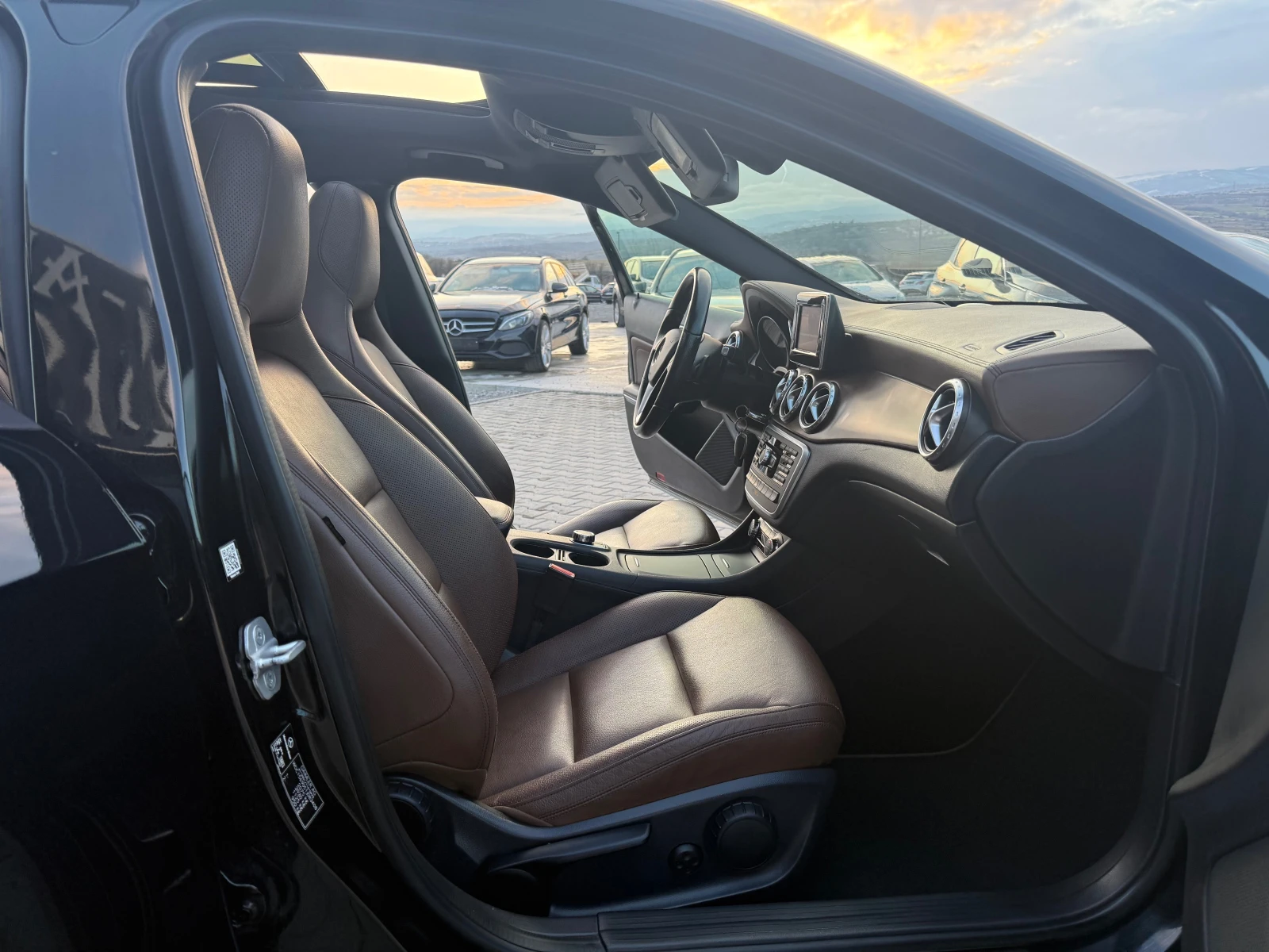 Mercedes-Benz GLA 220 2.2cdi 170 ks AMG LINE �������� ������ !!! | Mobile.bg � ����������� 14