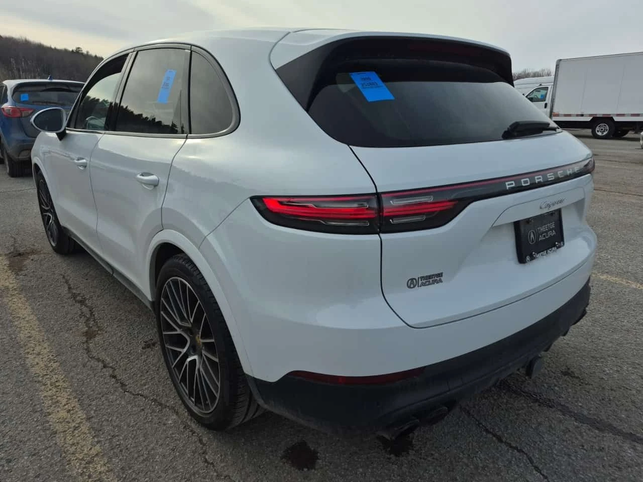 Porsche Cayenne * AWD * CARFAX * БЕЗ ПЪРВОНАЧАЛНА ВНОСКА - изображение 4