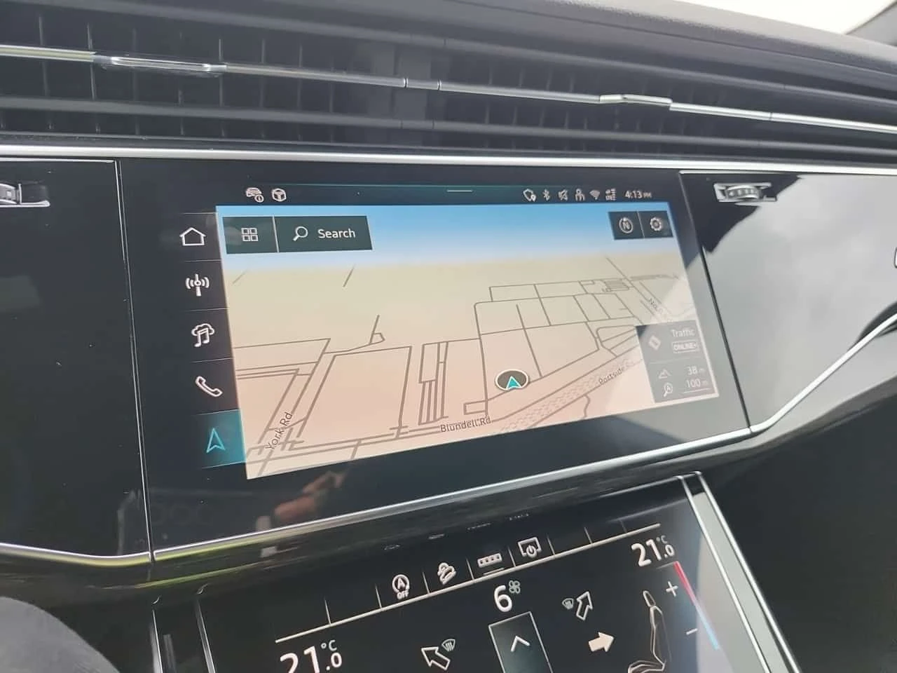 Audi Q8 55TFSI * Progressiv * Без инциденти * CARFAX * , снимка 8 - Автомобили и джипове - 53822632