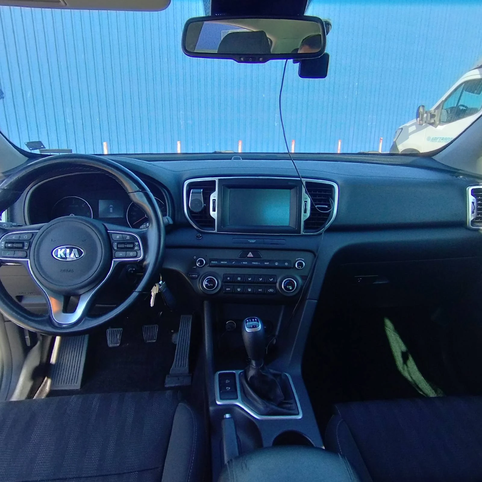 Kia Sportage, снимка 13 - Автомобили и джипове - 53959040