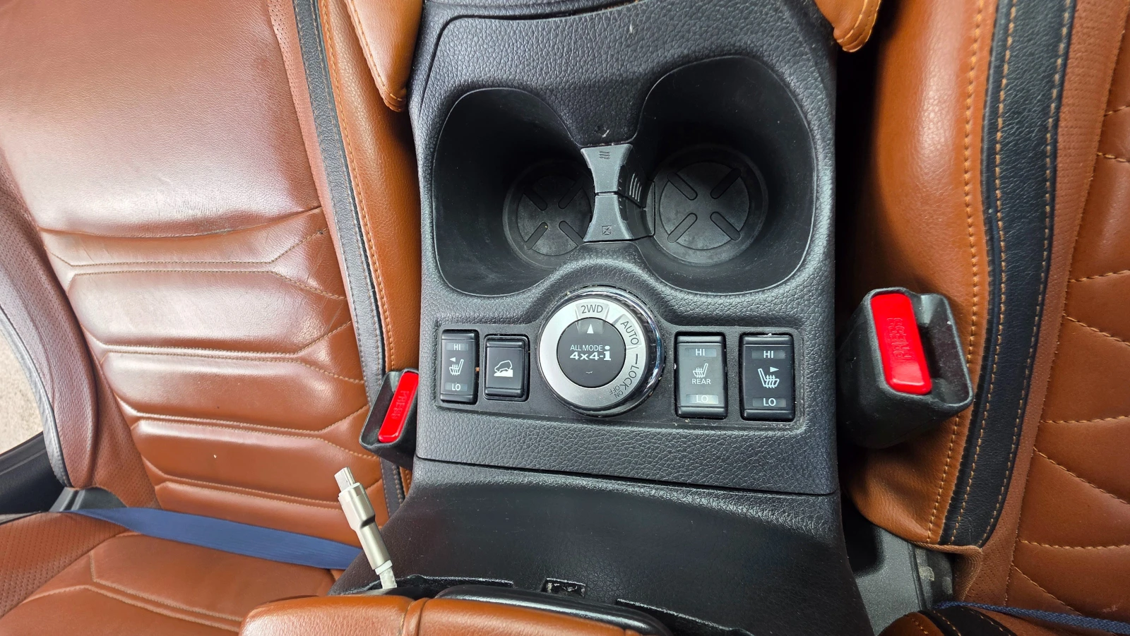 Nissan X-trail, снимка 13 - Автомобили и джипове - 54236361