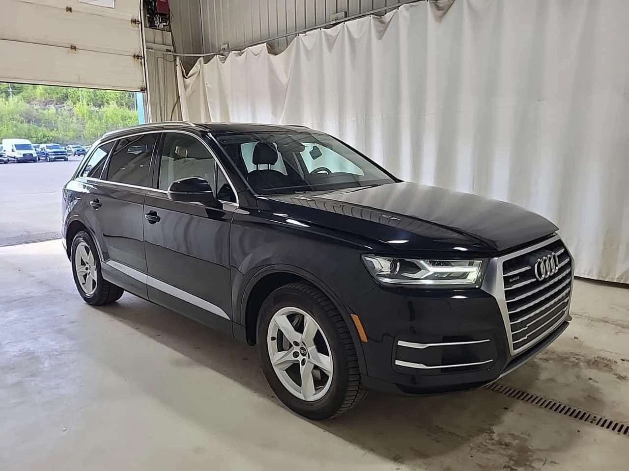 Audi Q7  | PROGRESSIV | 360 | ОБДУХВАНЕ | ДВА КЛЮЧА , снимка 2 - Автомобили и джипове - 54632866