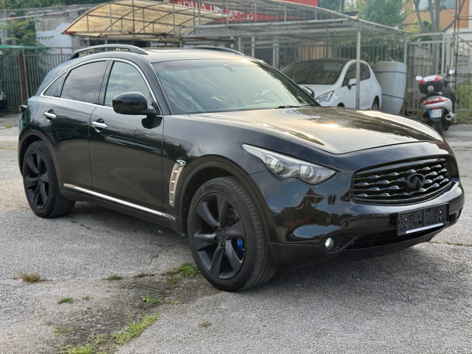 Infiniti Fx 30 FX 30D, снимка 8 - Автомобили и джипове - 55431107
