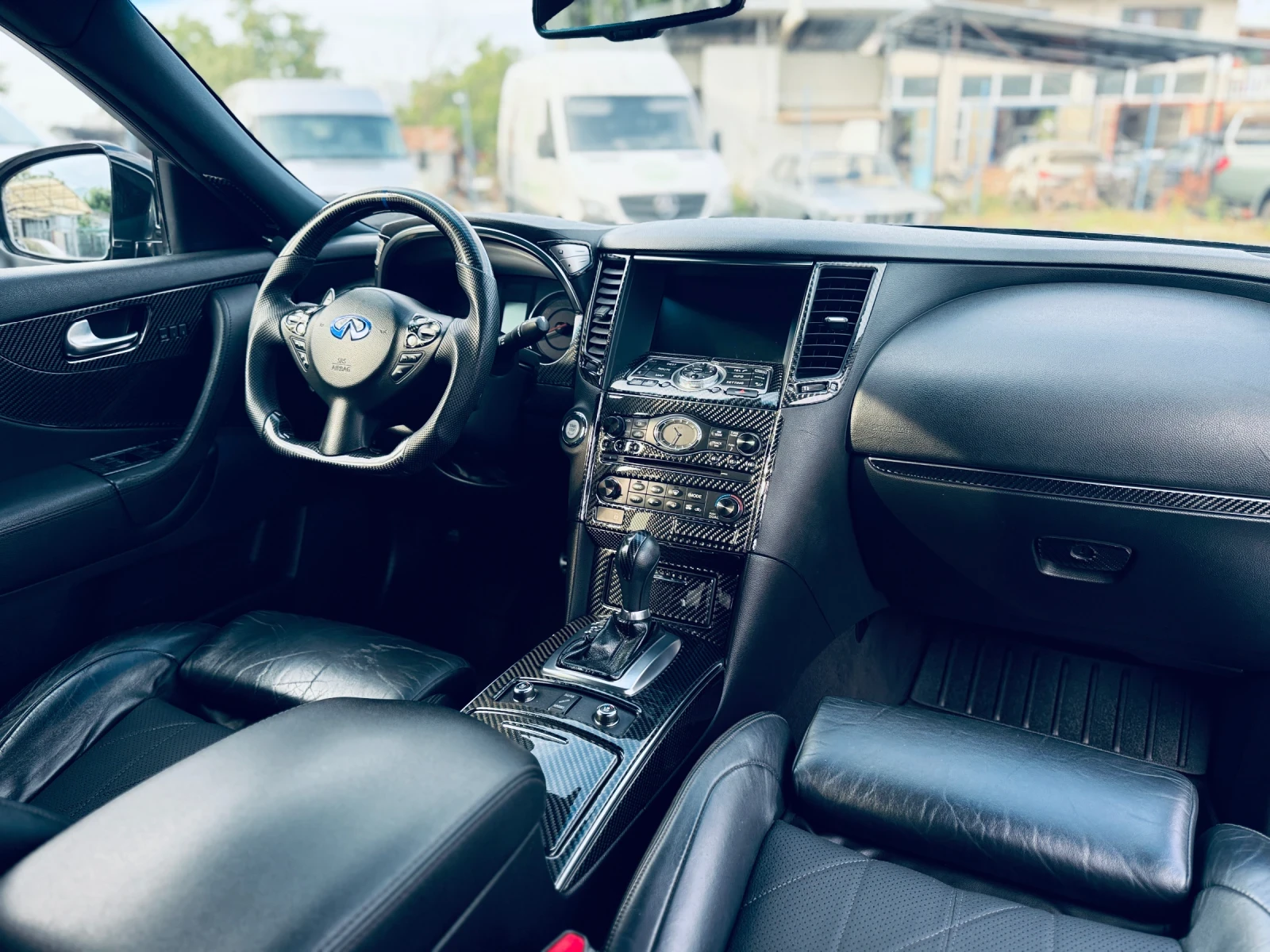 Infiniti Fx 30 FX 30D, снимка 11 - Автомобили и джипове - 55431107