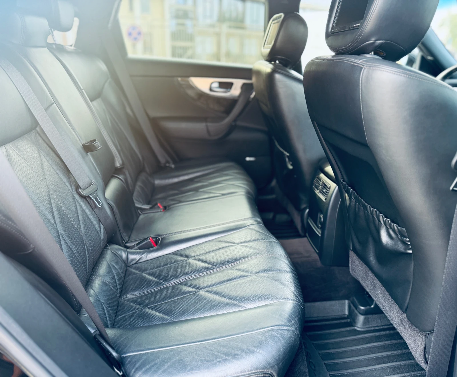 Infiniti Fx 30 FX 30D, снимка 9 - Автомобили и джипове - 55431107