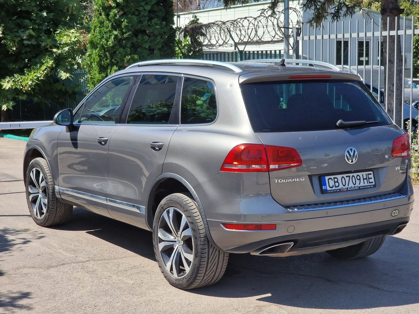 VW Touareg 3.0TDI 4MOTION PANORAMA 360 , снимка 6 - Автомобили и джипове - 55784378