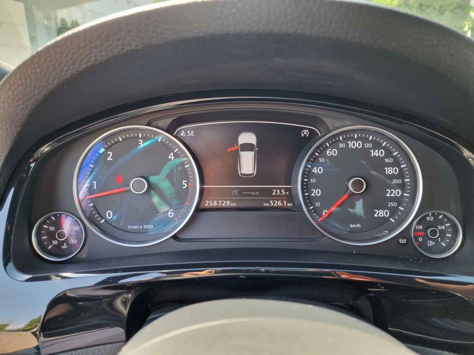 VW Touareg 3.0TDI 4MOTION PANORAMA 360 , снимка 13 - Автомобили и джипове - 55784378