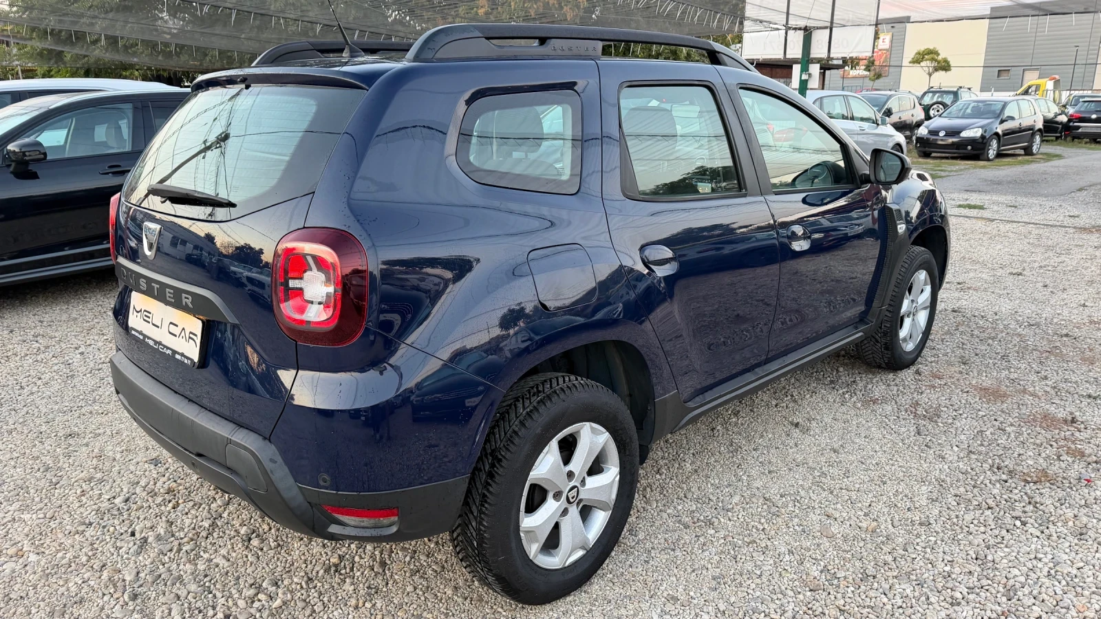 Dacia Duster 1.6 БЕНЗИН ГАЗ НАВИ ЛИЗИНГ ВИДЕО, снимка 4 - Автомобили и джипове - 56148650