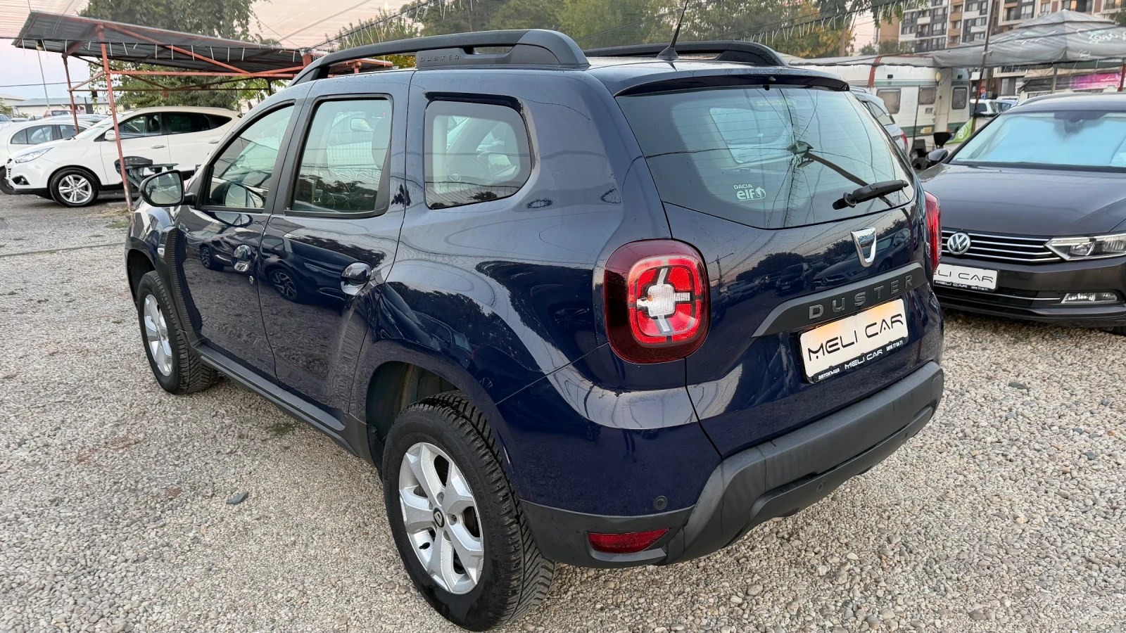 Dacia Duster 1.6 БЕНЗИН ГАЗ НАВИ ЛИЗИНГ ВИДЕО, снимка 3 - Автомобили и джипове - 56148650