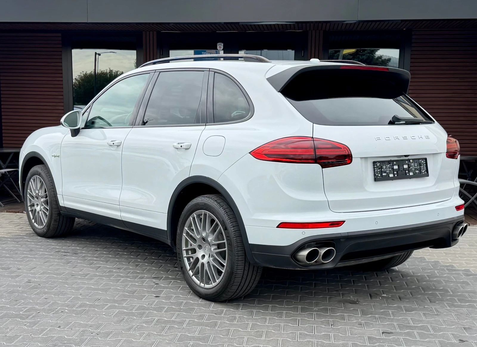 Porsche Cayenne S E-Hybrid* Face* 4x4* Bose* Лизинг, снимка 6 - Автомобили и джипове - 56253906