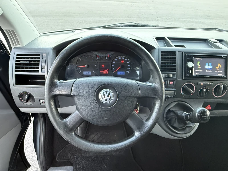 VW Transporter T5 2.5 TDI, снимка 12 - Бусове и автобуси - 48145485