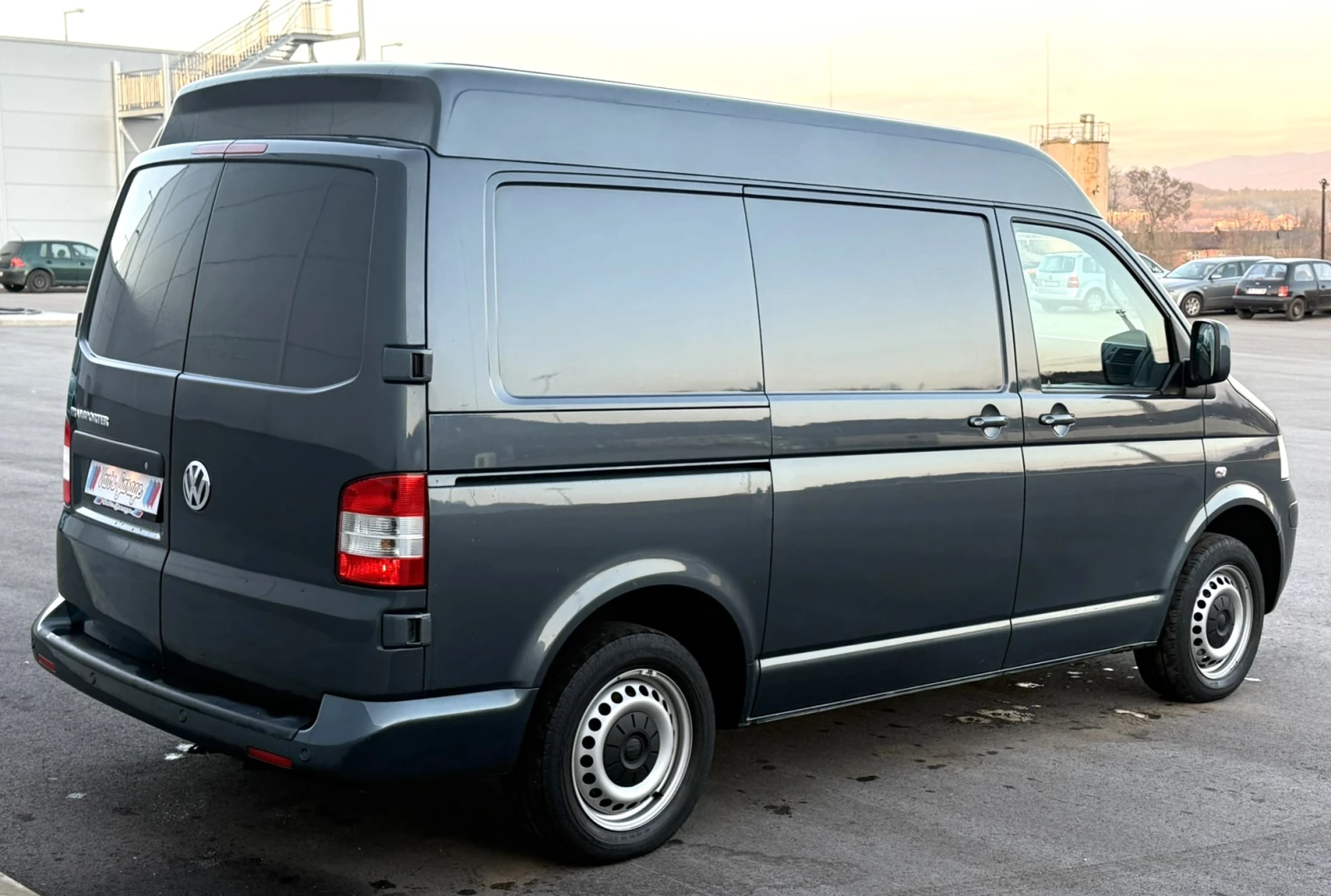 VW Transporter T5 2.5 TDI - изображение 4