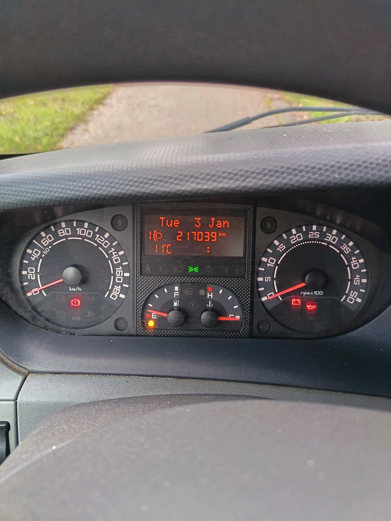 Iveco 35s12 Daily, снимка 11 - Бусове и автобуси - 54156090