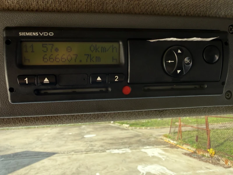 Mercedes-Benz 815, снимка 8 - Камиони - 52516307