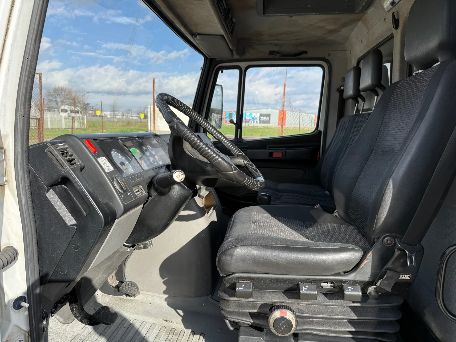 Mercedes-Benz 815  - изображение 6