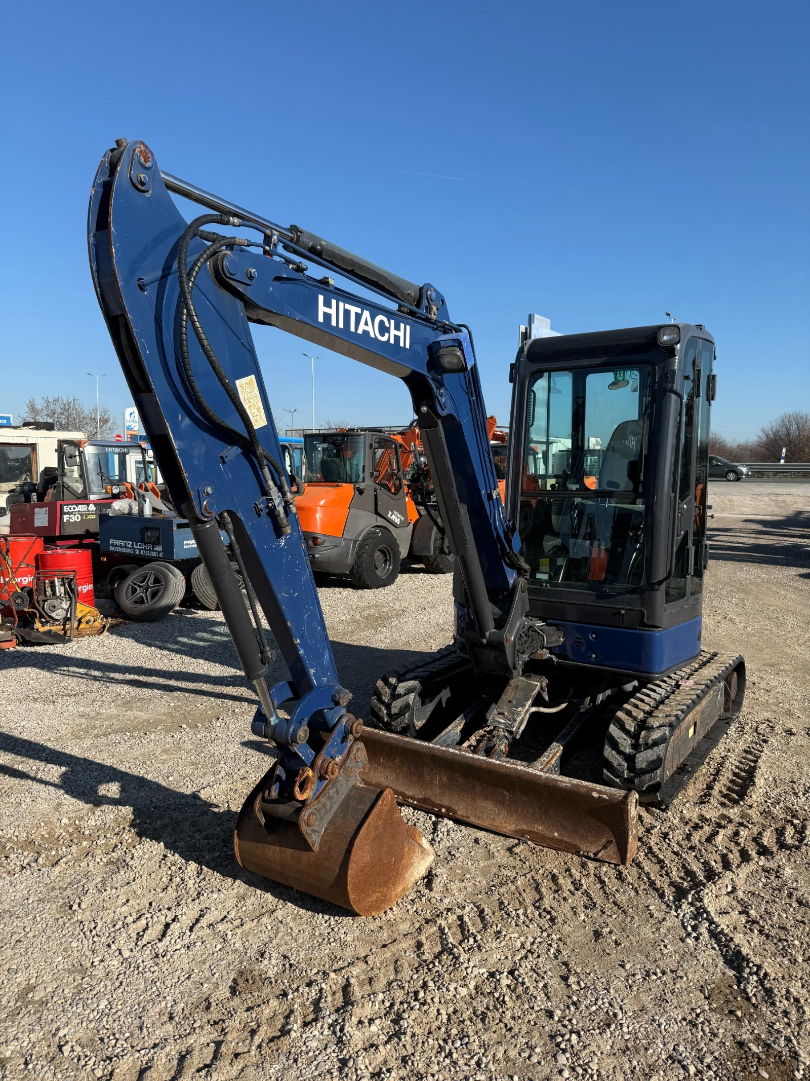 ����� Hitachi ZX 38U-3 | Mobile.bg � ����������� 5