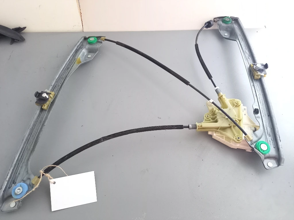 Ел машинка стъкло стъклоповдигач предна лява Рено Лагуна (1)