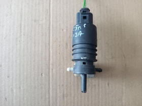 Помпа чистачки Сеат Ибиза 