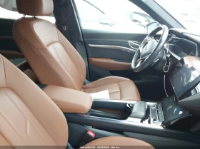 Audi E-Tron Premium Quattro, снимка 5