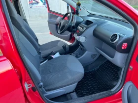 Peugeot 107 2008г 4/5 Врати, снимка 7