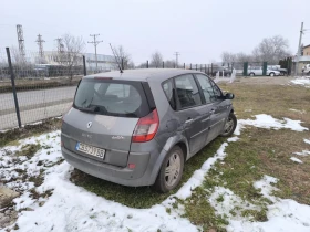 Renault Scenic, снимка 1