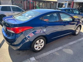 Hyundai Elantra 1.6i, снимка 3