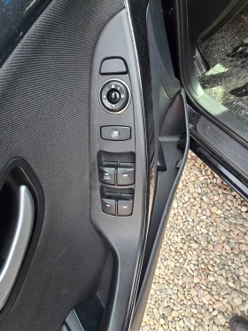 Hyundai I30 1.6i - 10700 € / 20927.38 лв. - 19185553 5