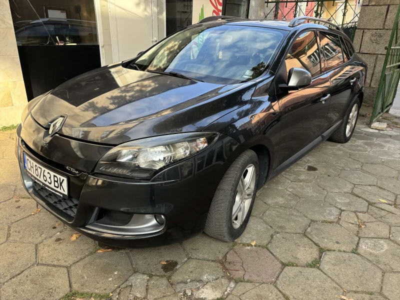 Renault Megane, снимка 2 - Автомобили и джипове - 47764382