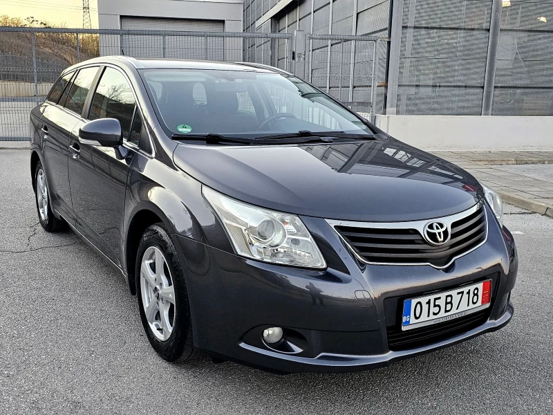 Toyota Avensis 1.8 147к.с Пълна сервизна история!!!, снимка 3 - Автомобили и джипове - 47857370