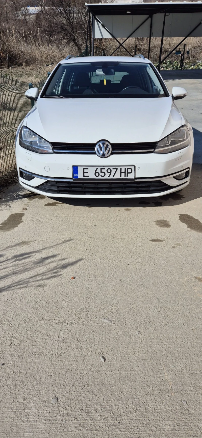 VW Golf 1.6 TDI, снимка 5 - Автомобили и джипове - 49221775