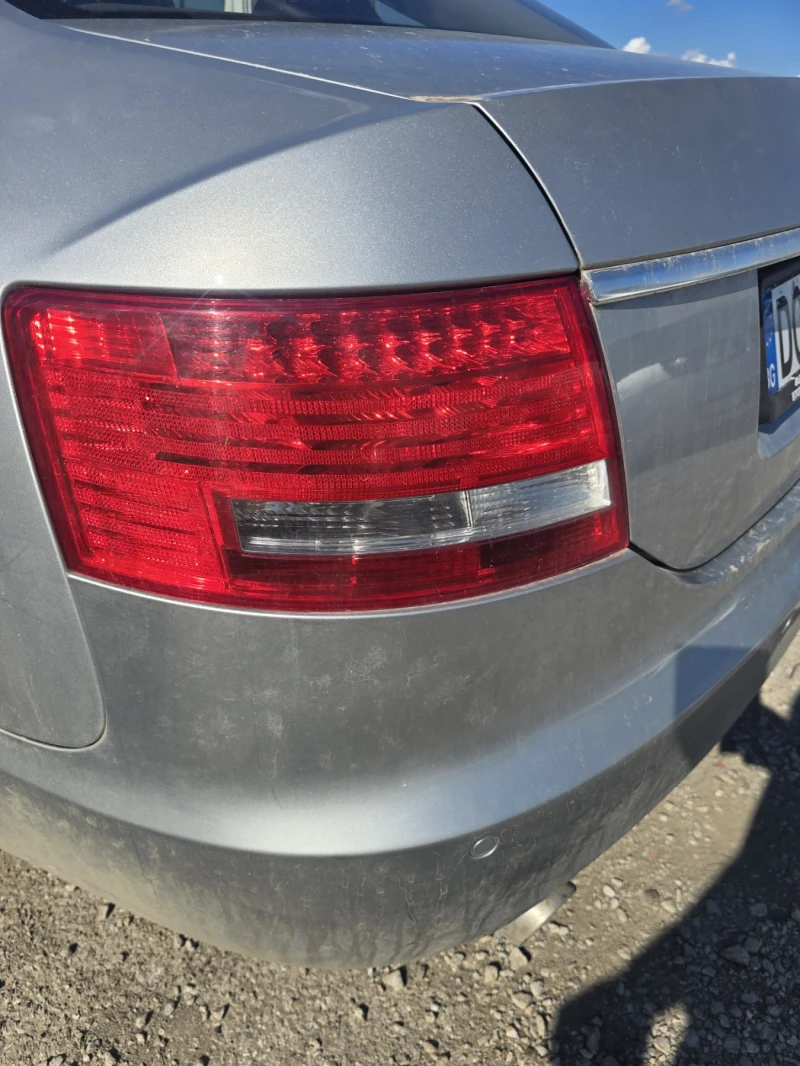 Audi A6 4.2i, снимка 4 - Автомобили и джипове - 52739310