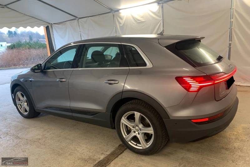 Audi E-Tron 55/ELECTRIC/QUATTRO/408HP/CAM/NAVI/VIRTUAL/E143, снимка 4 - Автомобили и джипове - 50315447