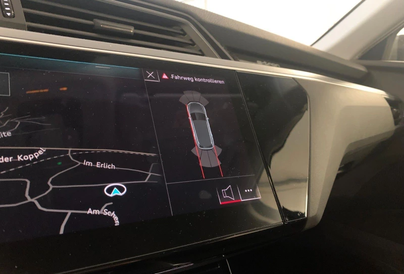 Audi E-Tron 55/ELECTRIC/QUATTRO/408HP/CAM/NAVI/VIRTUAL/E143, снимка 10 - Автомобили и джипове - 50315447