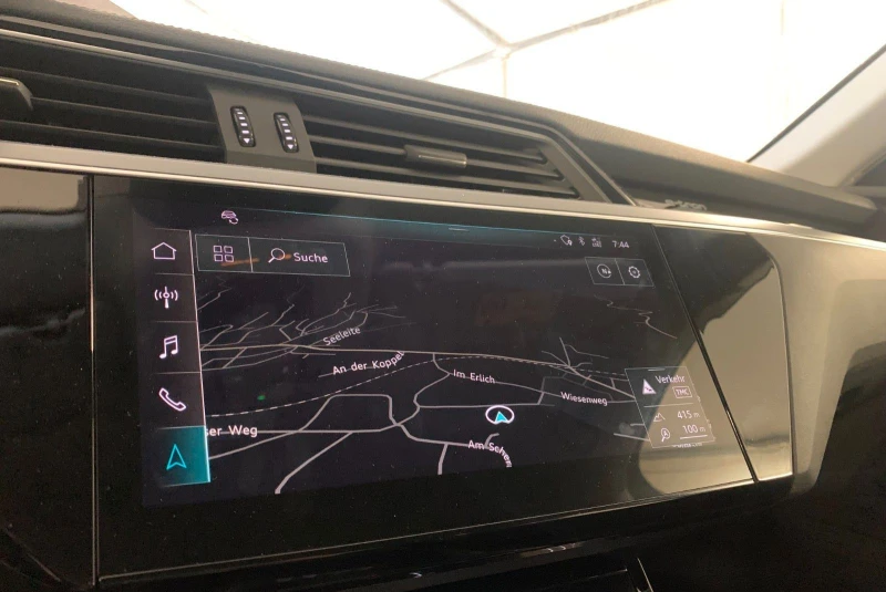 Audi E-Tron 55/ELECTRIC/QUATTRO/408HP/CAM/NAVI/VIRTUAL/E143, снимка 9 - Автомобили и джипове - 50315447