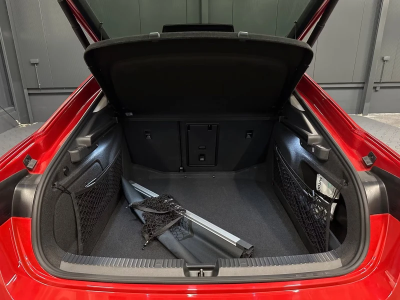 Skoda Superb 2.0TDI/SELECTION/193HP/LIM./DSG/4X4/HUD/360/691f, снимка 7 - Автомобили и джипове - 51593495