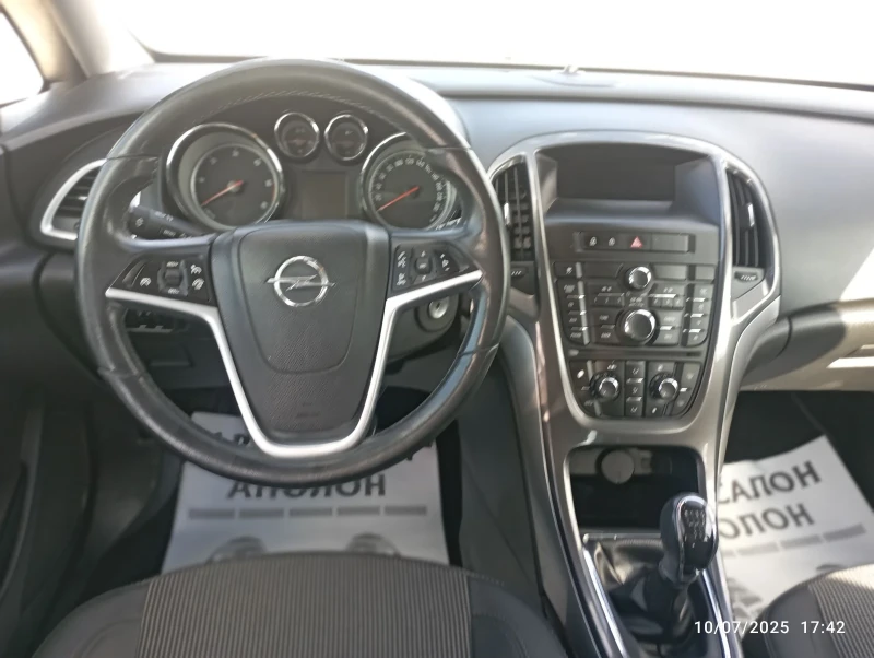 Opel Astra 1.7, Фейс, ЕВРО 5, снимка 10 - Автомобили и джипове - 52290733