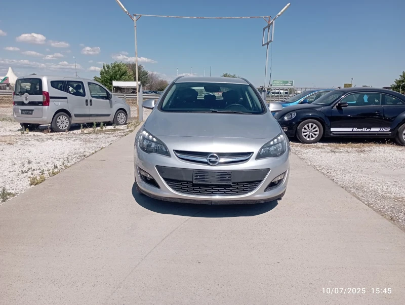 Opel Astra 1.7, Фейс, ЕВРО 5, снимка 3 - Автомобили и джипове - 52290733