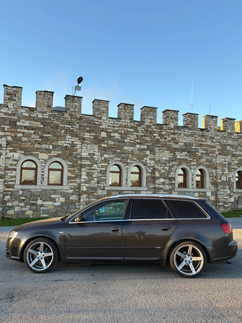 Audi A4 2.0TDI, снимка 8 - Автомобили и джипове - 52815592