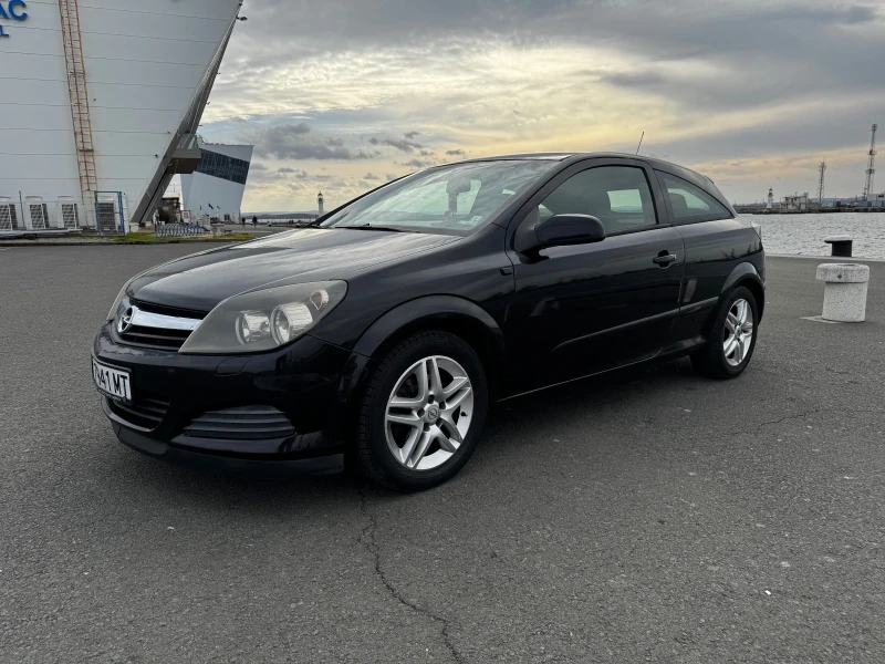 Opel Astra Gtc, снимка 2 - Автомобили и джипове - 53022479