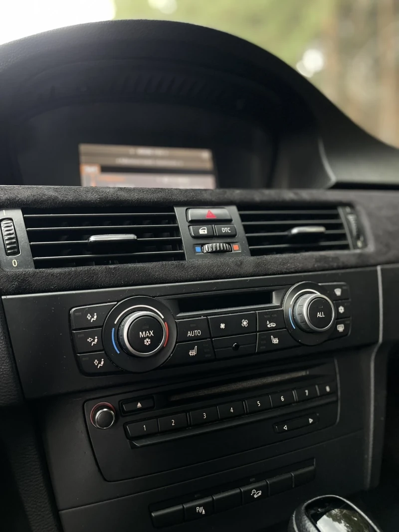 BMW 330 M57 M-Pack 231hp , снимка 7 - Автомобили и джипове - 53225804