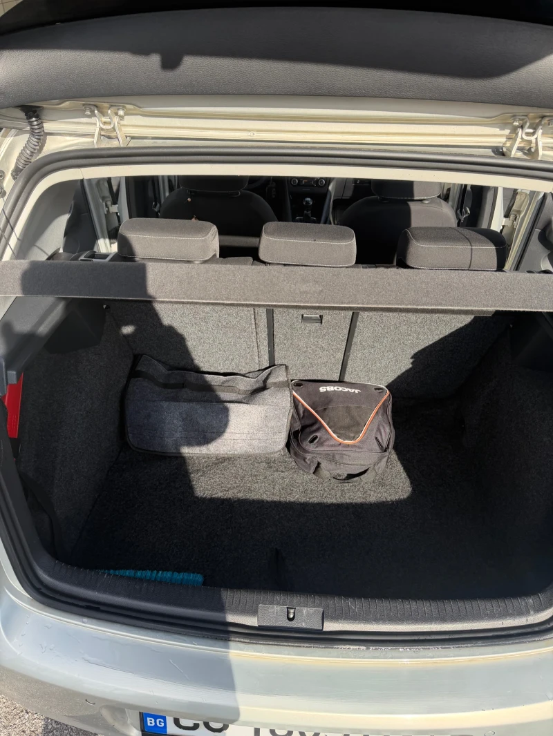 VW Golf 1.2 TSI MATCH, снимка 16 - Автомобили и джипове - 53407408