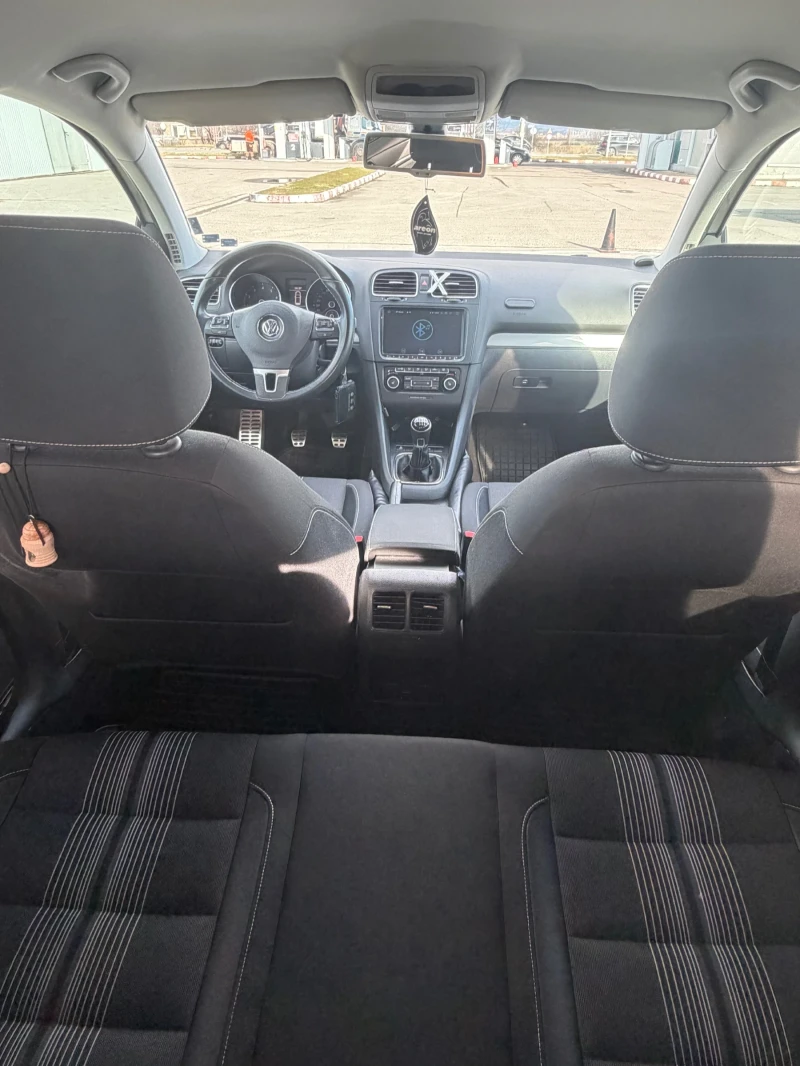 VW Golf 1.2 TSI MATCH, снимка 15 - Автомобили и джипове - 53407408
