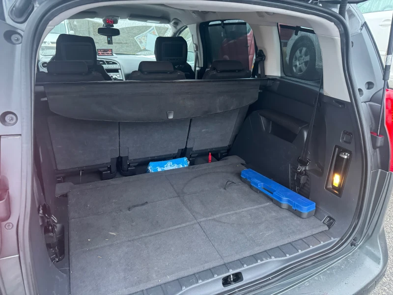 Peugeot 5008 2.0HDI 7mesta 3xTV Headup, снимка 8 - Автомобили и джипове - 53483760