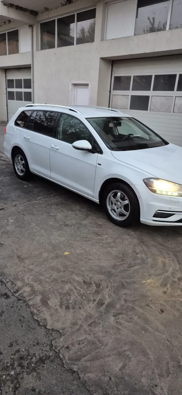 VW Golf 1.6 TDI | Mobile.bg   5