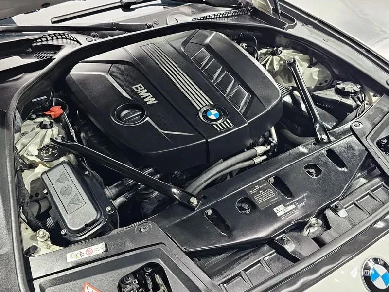 BMW 520 d - изображение 6