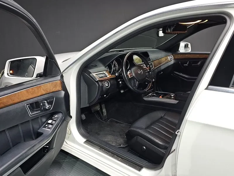 Mercedes-Benz E 300 ���� 30% ����� | Mobile.bg � ����������� 9