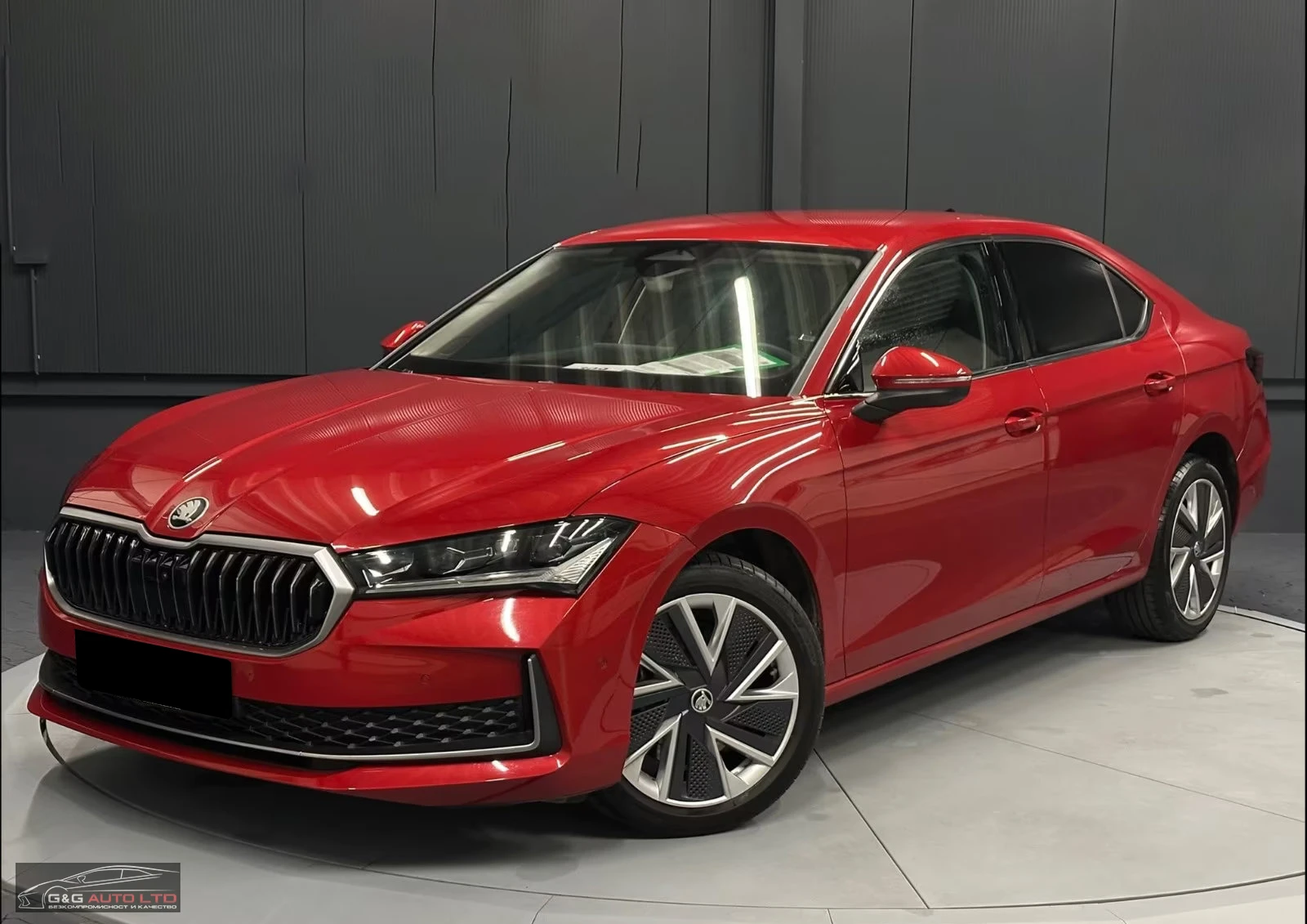 Skoda Superb 2.0TDI/SELECTION/193HP/LIM./DSG/4X4/HUD/360/691f, снимка 1