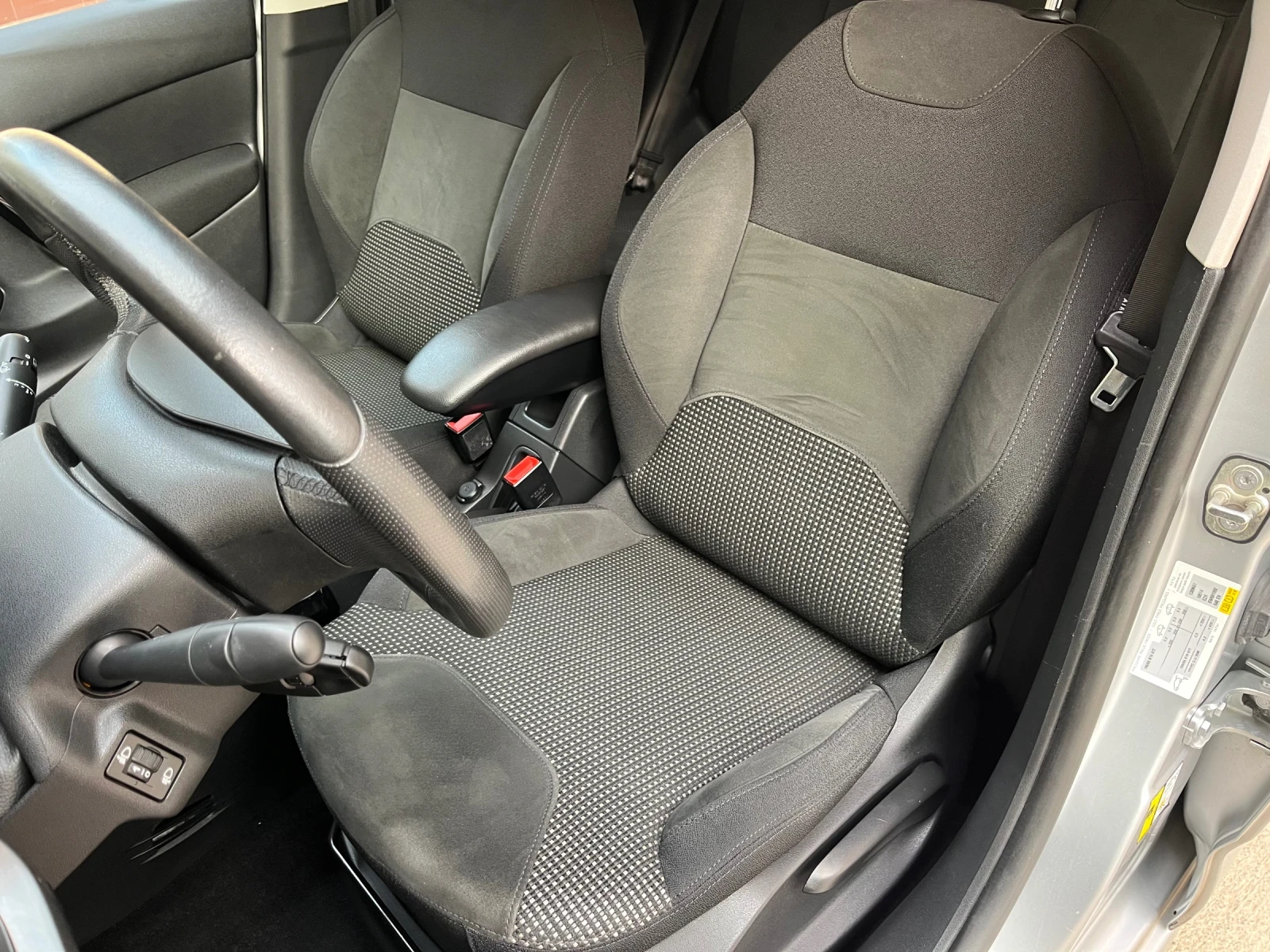 Citroen C3 Евро6, панорама, климатроник, като нова | Mobile.bg — изображение 11