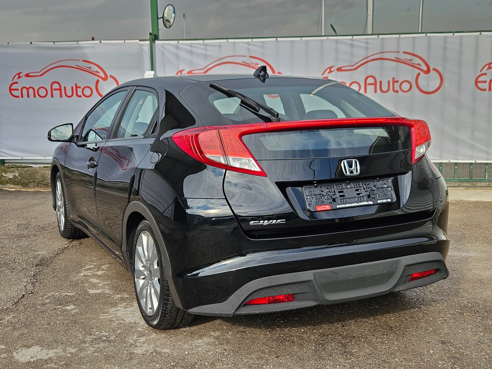 Honda Civic 1.4I/122000км/99k.c/6ск/LED/NAVI/БЛУТУТ/EURO5B/ТОП - изображение 5